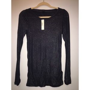 Dark navy blue long sleeve tee